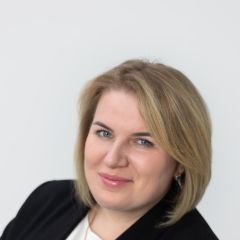 Клюева Наталья